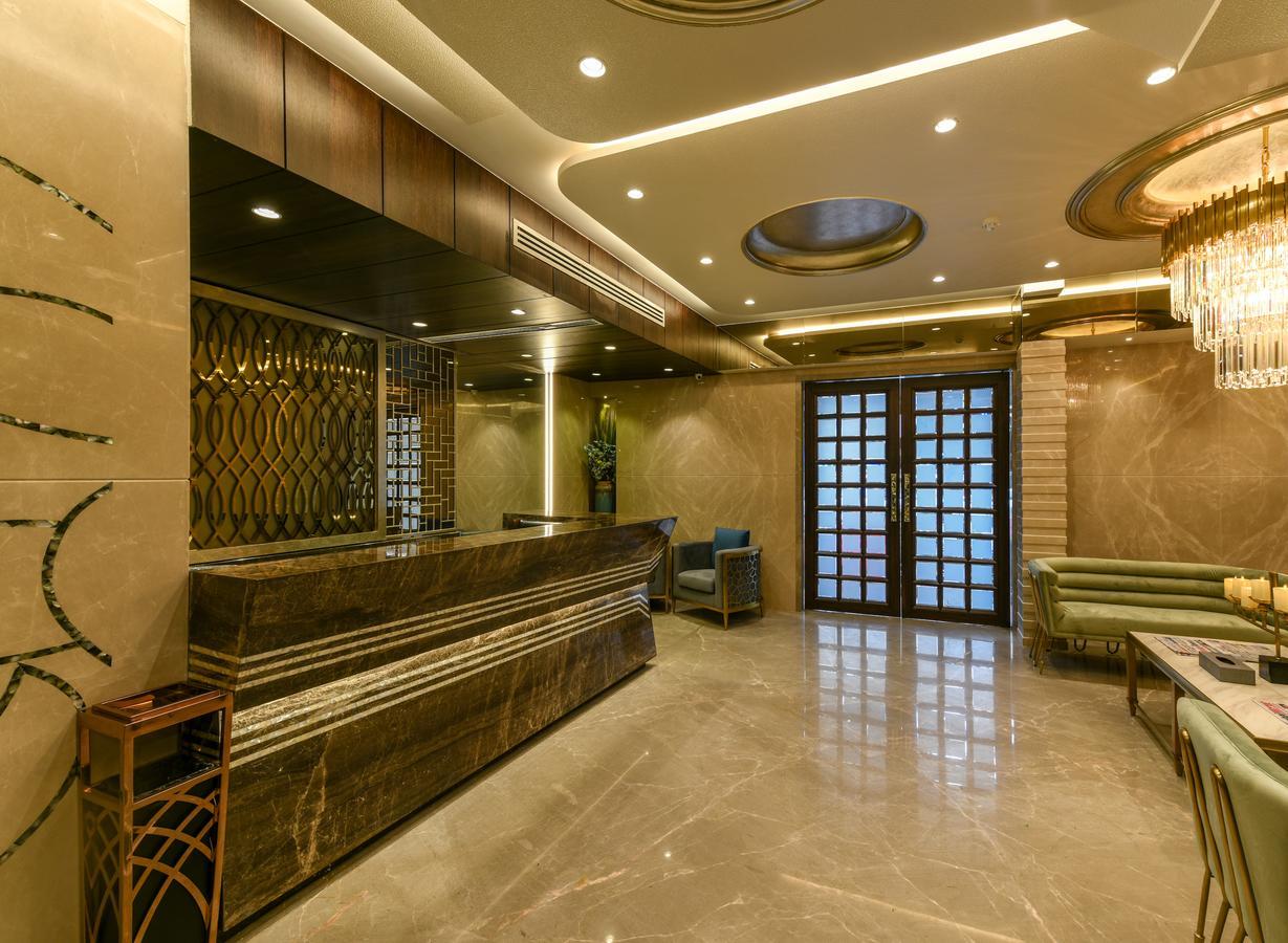 Hotel Orient Regency Mumbai Bagian luar foto